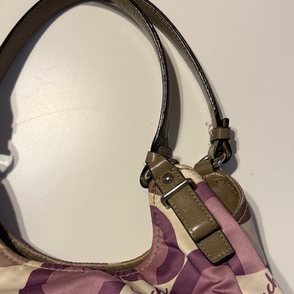 Sold - Picture 6 of 16